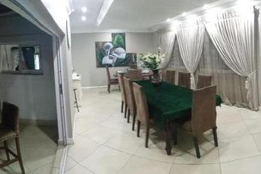 پانسیون Casa Angelo