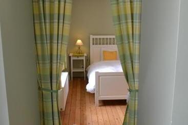 هتل Auberge De Bouvignes