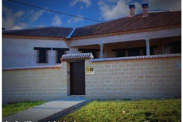 Casa Rural Las Canteras De Cabañeros - Retuerta del Bullaque
