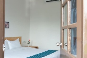 Hinode Hotel ဟိနောဒေ့ဟိုတယ်