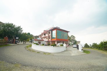 ホテル Oyo 37141 Pathik Resort