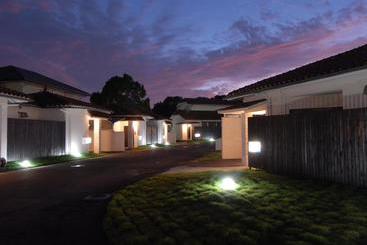 فندق Grand Villa