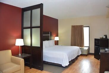 酒店 Red Roof Inn Plus+ & Suites Chattanooga   Downtown