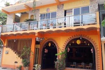 فندق صغير Casa De Huéspedes Cielito Lindo