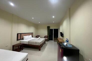 Resort ไออุ่นรีสอร์ท