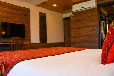 هتل The Rosewood