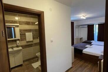 Motel & Restaurant Dar