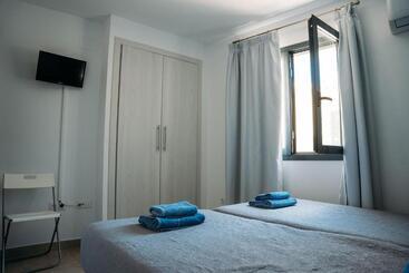 Пансион Hostal Brisas De Conil