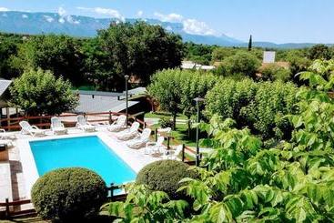 הוסטל Hosteria La Estancia