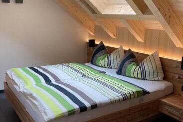 Апарт-отель Berghof Geisler