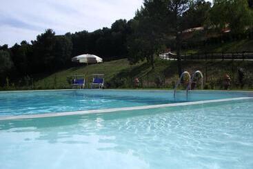 アパートホテル Erba Di Campo Residence