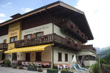 Отель Berggasthof Stern