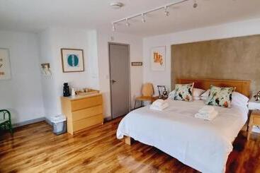 بنسيون B   Simply Rooms