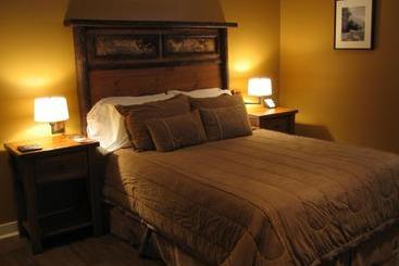 پانسیون Fitzhugh House Guest Accomodation