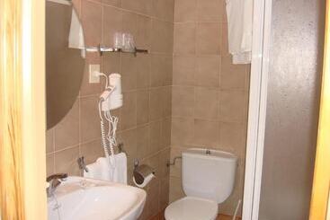 ペンション Hostal Carme Pascual