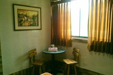 پانسیون Hostal Hostello   Lima Airport