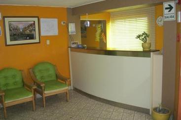 پانسیون Hostal Hostello   Lima Airport