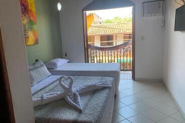 بنسيون Pousada Estrela