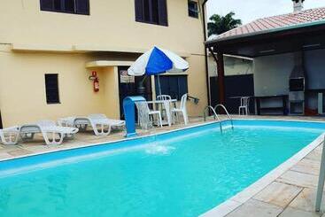 펜션 Pousada Marambaia