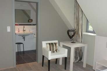 펜션 Weingut Gastehaus Weigand