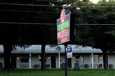 מוטל The Chieftain