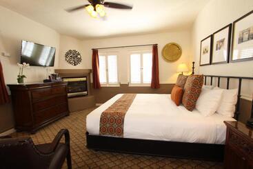 ホテル Cypress Inn