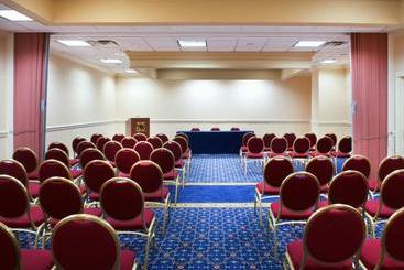 هتل Jackson Downtown Convention Center