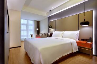 Atour S Hotel Tai Koo Li Chengdu