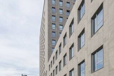 Отель Acta Voraport