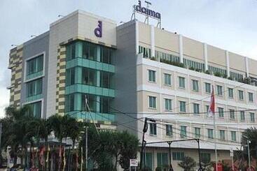 Daima Hotel Padang