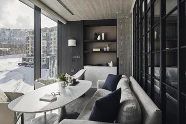 هتل Park Hyatt Niseko Hanazono