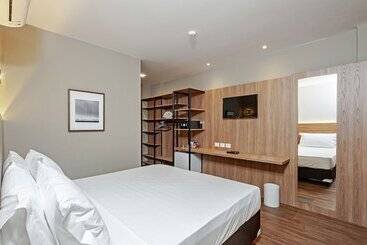 ホテル Slaviero Curitiba Aeroporto