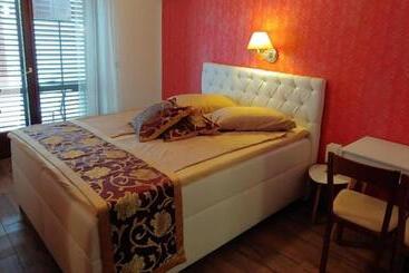 پانسیون Villa Senegačnik