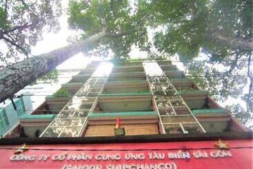 هتل Khách Sạn Hạnh Long