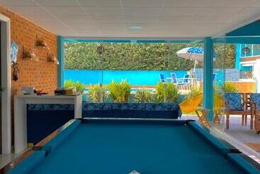 پانسیون Pousada Orquídeas Do Guarujá