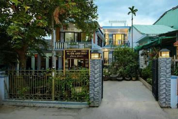 هتل Cherry Garden Homestay