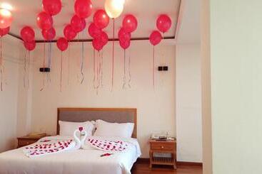 هتل Dragon Phoenix