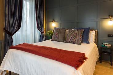 膳宿费 Living Suites