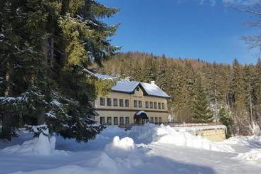 Пансион Rs Bernov Zátiší