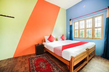 호텔 Oyo 46348  Lake Side Classic