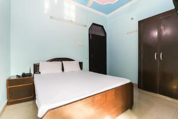 هتل Spot On 46219 Satkar Guest House