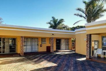 پانسیون Acres B&b