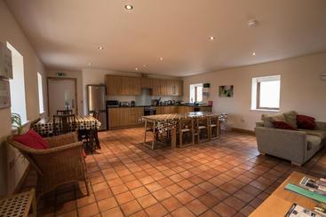 酒店 Black Isle Bunkhouse