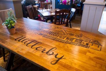 هتل Toby Carvery Hull By Innkeeper S Collection