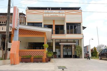 هتل Oyo 1612  Central City