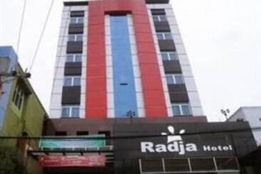 فندق Radja
