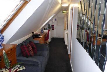 ペンション Drumquin Guest House