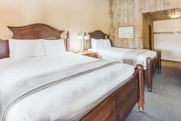 فندق Days Inn By Wyndham West Allis/milwaukee