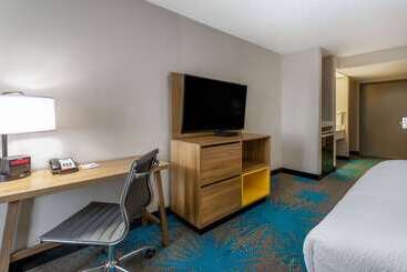 ホテル Days Inn & Suites By Wyndham Denver International Airport