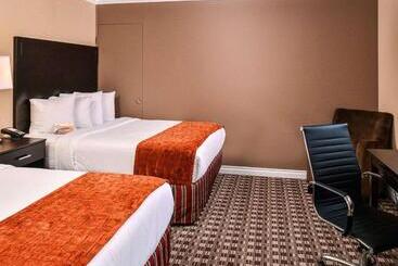 Quality Inn Hotel, Kent Seattle